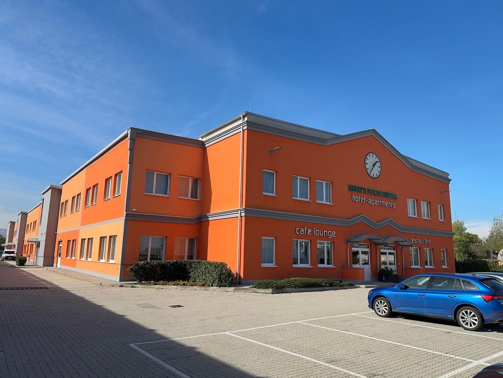 Winrooms "Hotel&Appartement" Wiener Neustadt Zewnętrze zdjęcie