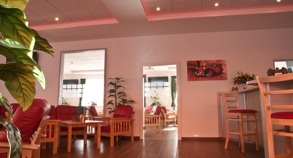 Winrooms "Hotel&Appartement" Wiener Neustadt Zewnętrze zdjęcie