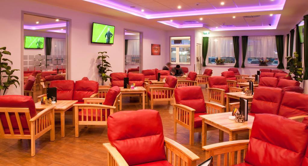 Winrooms "Hotel&Appartement" Wiener Neustadt Zewnętrze zdjęcie
