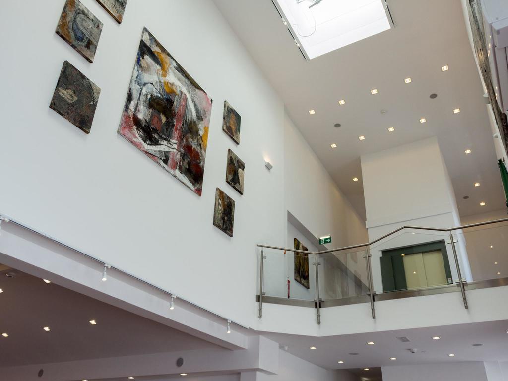 Winrooms "Hotel&Appartement" Wiener Neustadt Zewnętrze zdjęcie