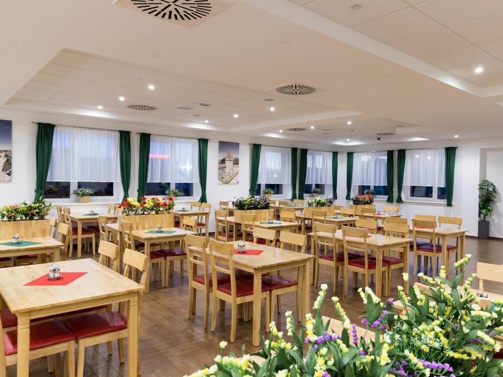 Winrooms "Hotel&Appartement" Wiener Neustadt Zewnętrze zdjęcie